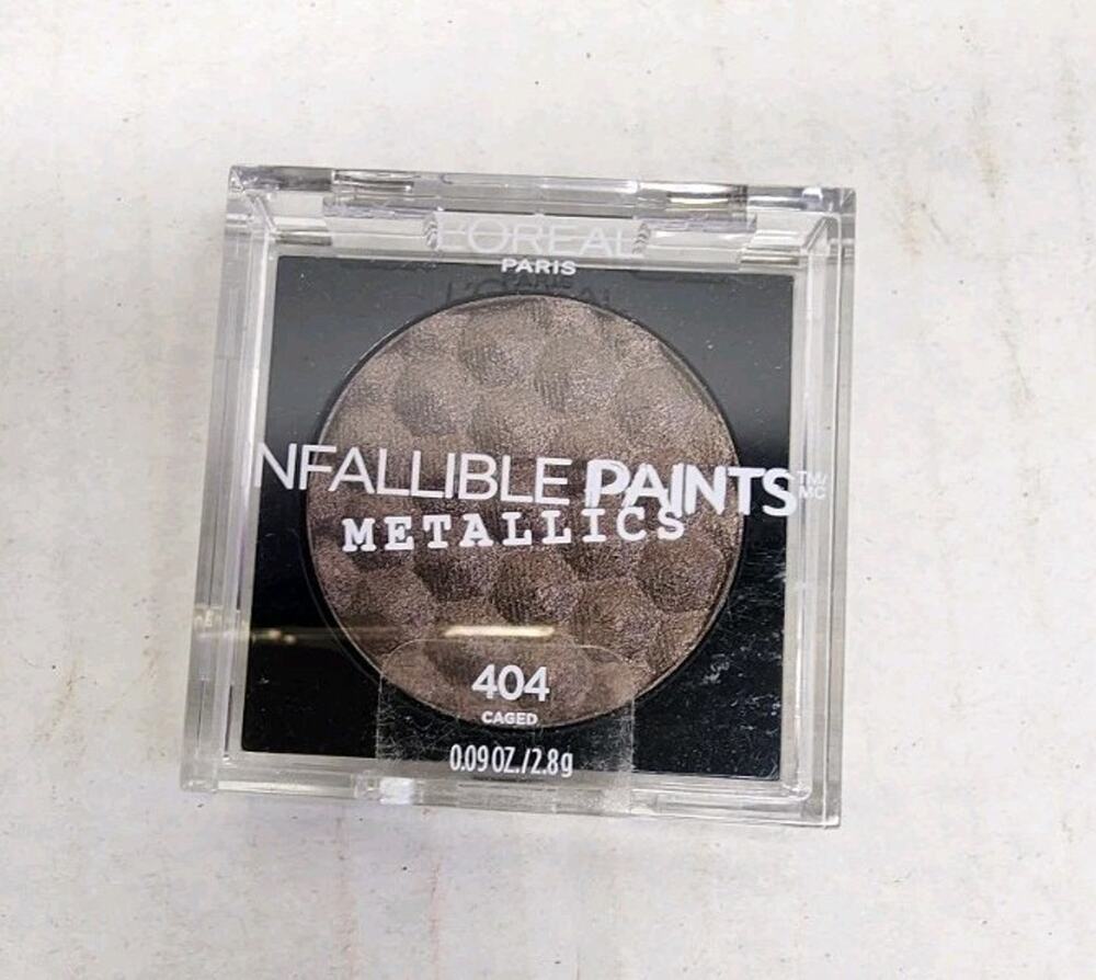 L'Oreal Paris Infallible Paints Metallic Single Eyeshadows 404 Caged 2.8 Grams